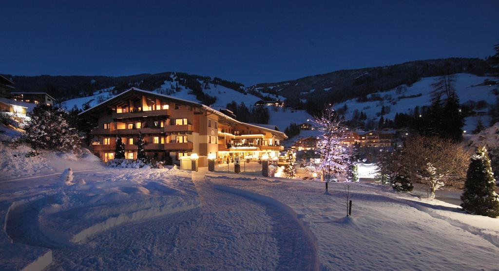 Hotel Interstar Saalbach-Hinterglemm Exterior foto