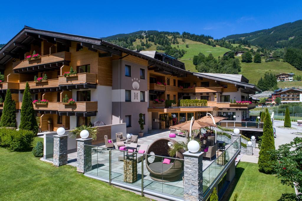 Hotel Interstar Saalbach-Hinterglemm Exterior foto